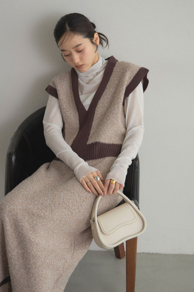 ケーブルニット