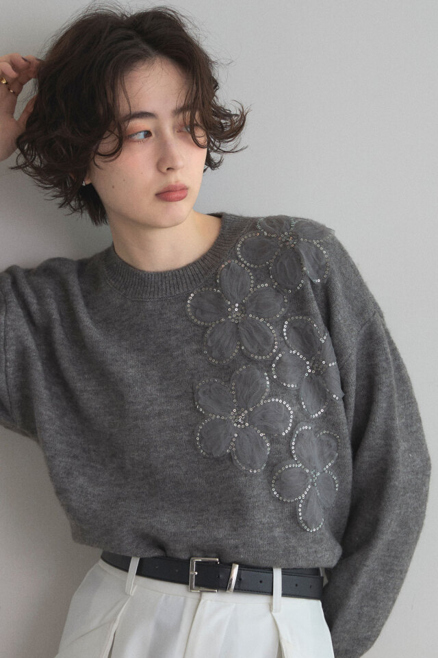 ケーブルニット