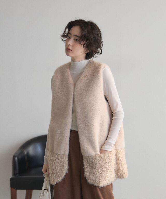 オフィシャルサイト限定】ファーボアドッキングベスト