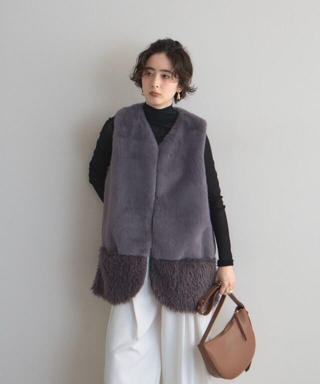 オフィシャルサイト限定】ファーボアドッキングベスト