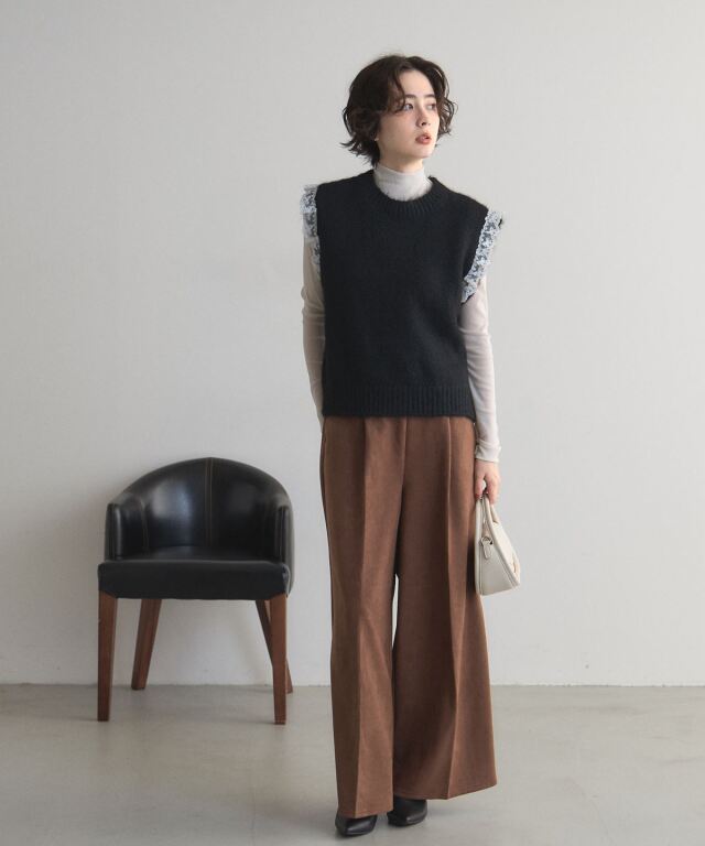 オフィシャルサイト限定】ポンチスエードワイドパンツ