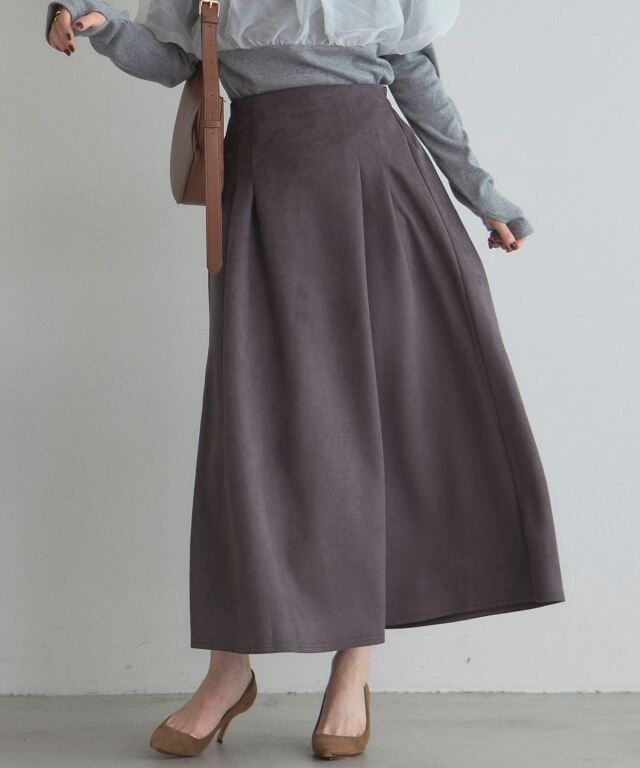オフィシャルサイト限定】ポンチスエードフレアスカート
