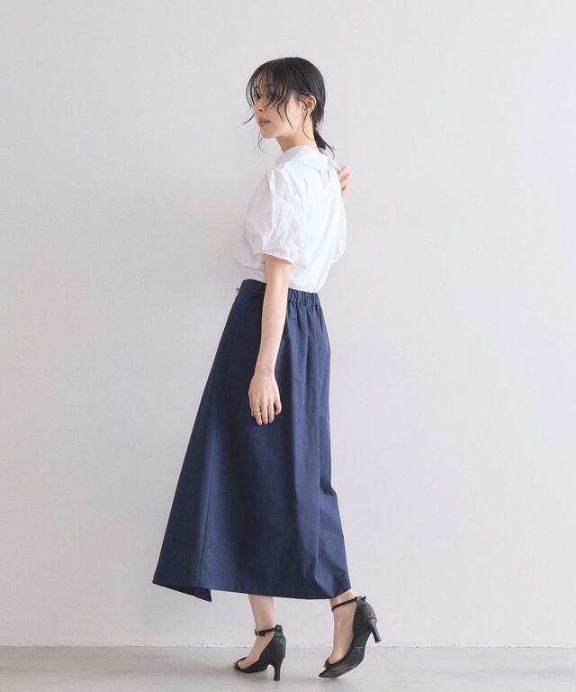 ゴールドボタンラップスカート