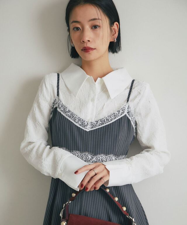 ARVELLIA】TEXTURE CONTRAST BLOUSE