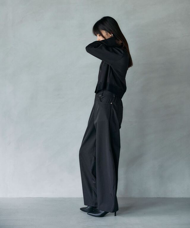 ARVELLIA｜ COCOON SILHOUETTE PANTS