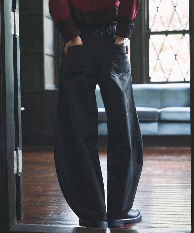 ARVELLIA｜ COCOON SILHOUETTE PANTS