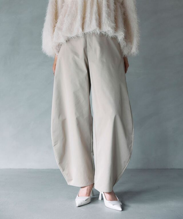 ARVELLIA｜ COCOON SILHOUETTE PANTS