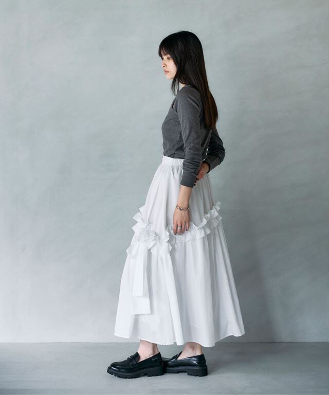 ARVELLIA｜ RIBBON DETAIL FRILL SKIRT
