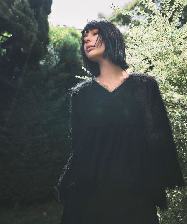 ARVELLIA｜ BALLOON FRINGE TOPS