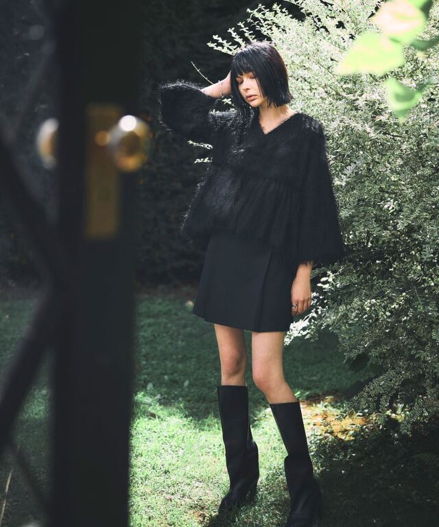 ARVELLIA｜ BALLOON FRINGE TOPS