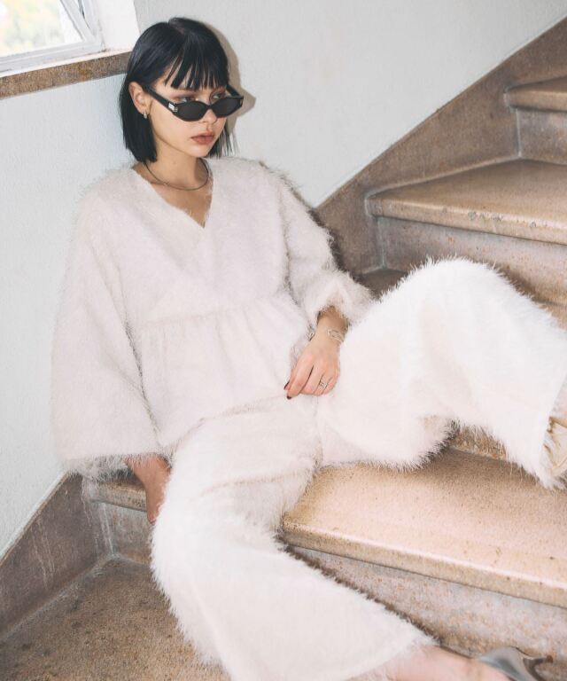 ARVELLIA｜ BALLOON FRINGE TOPS