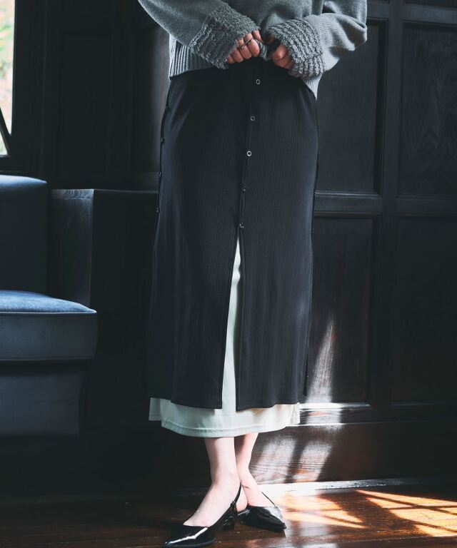 ARVELLIA｜ TWO-TONE SLIT KNIT SKIRT