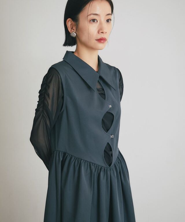 ARVELLIA】CUTOUT DRESS