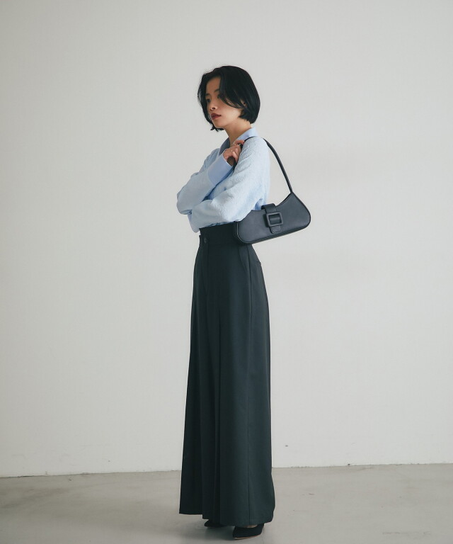 ARVELLIA｜ SHARP EDGE HIGH-WAIST PANTS