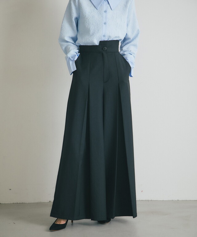 ARVELLIA｜ SHARP EDGE HIGH-WAIST PANTS
