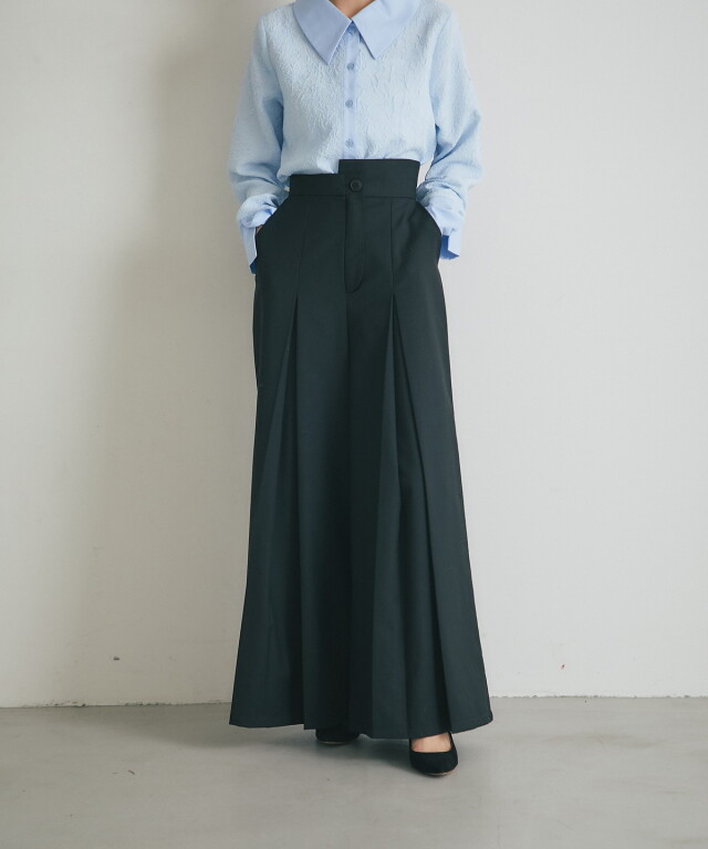 ARVELLIA｜ SHARP EDGE HIGH-WAIST PANTS