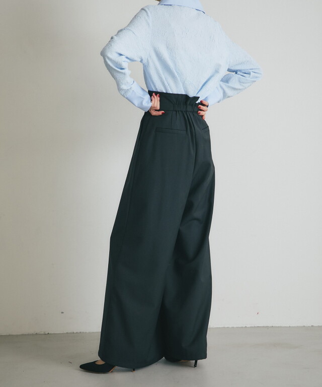ARVELLIA｜ SHARP EDGE HIGH-WAIST PANTS