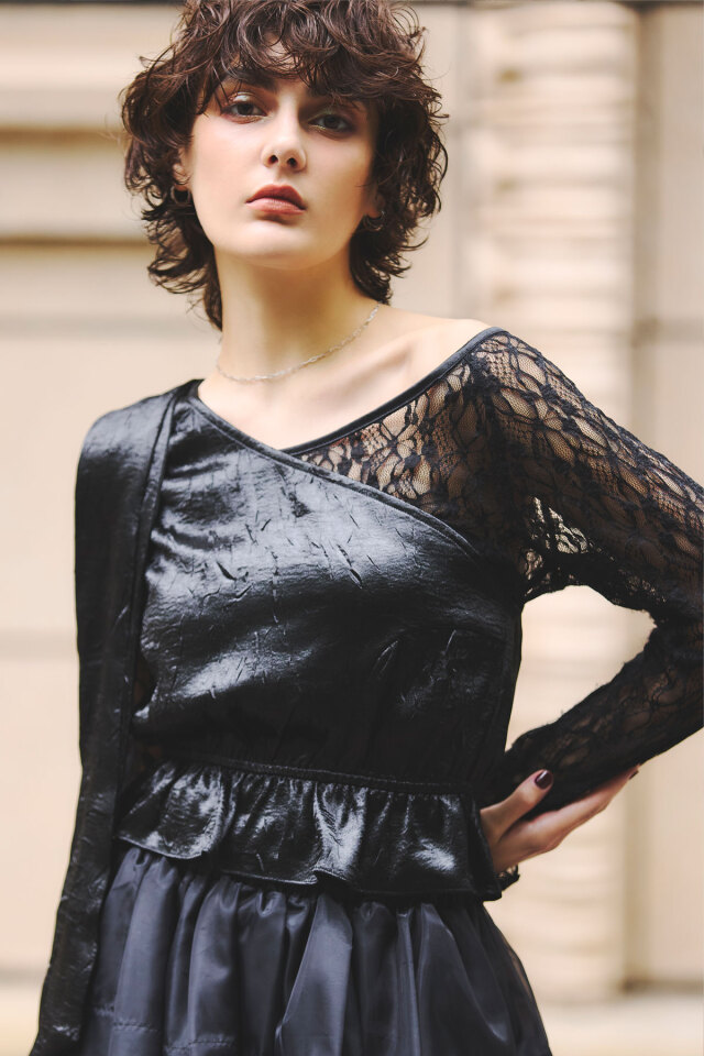 ケーブルニット