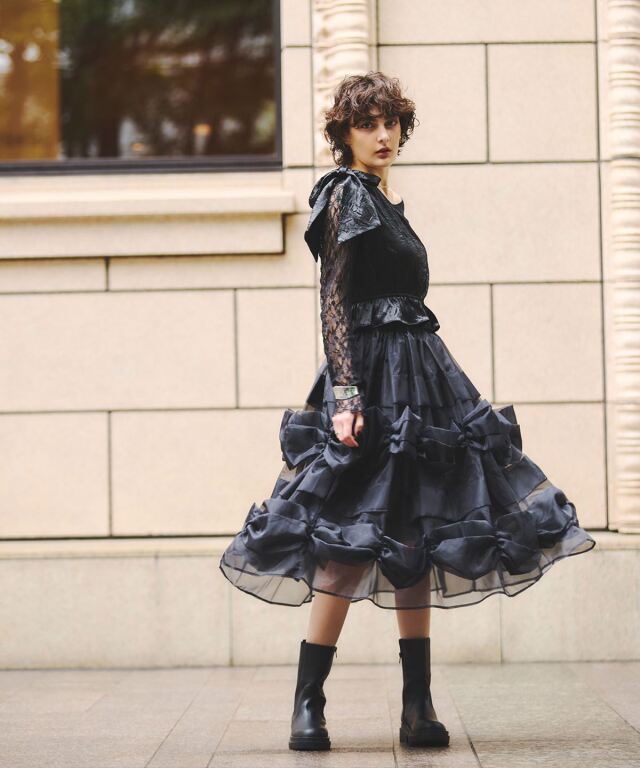 244様 ARVELLIA】RIBBON STRAP BUSTIER