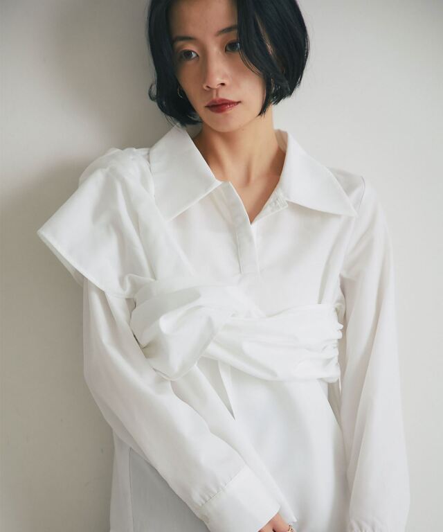 ARVELLIA】DRAPED CROSS SHIRT
