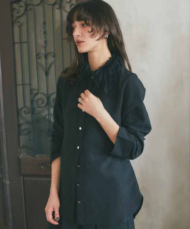 ARVELLIA】FRINGE COLLAR SHIRT