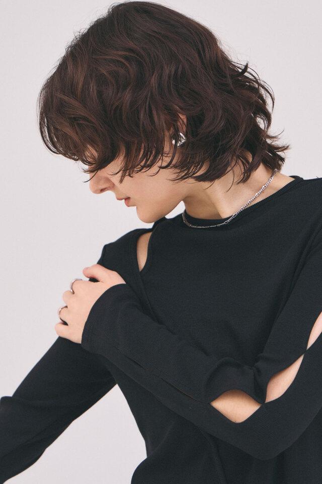 ケーブルニット