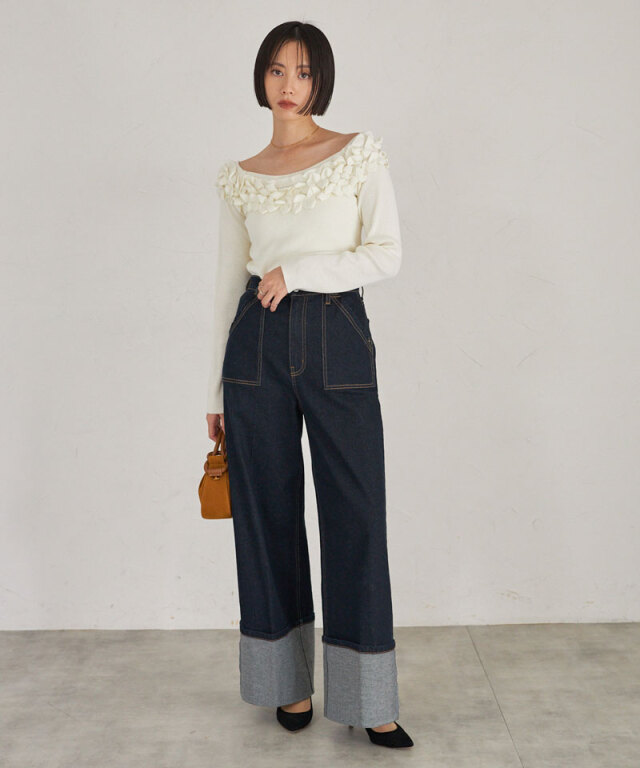 【ロールス】おおばせいほう　スリムオーバーナイト　ブライドル　ケンブリッジ ARVELLIA】OFF SHOULDER FRILL KNIT