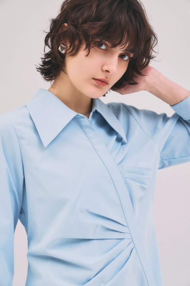 ケーブルニット