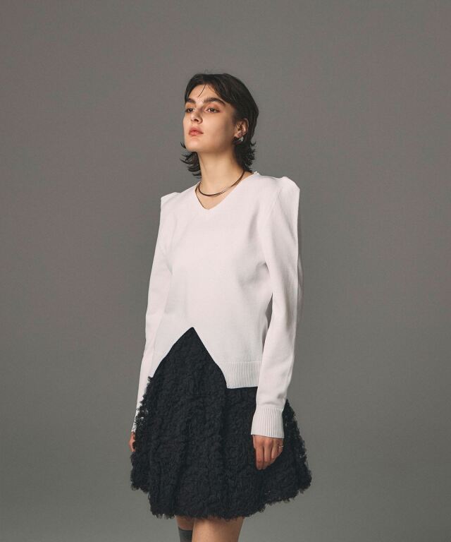 くみさま専用【新品】POWER SHOULDER KNIT ARVELLIA】POWER SHOULDER KNIT