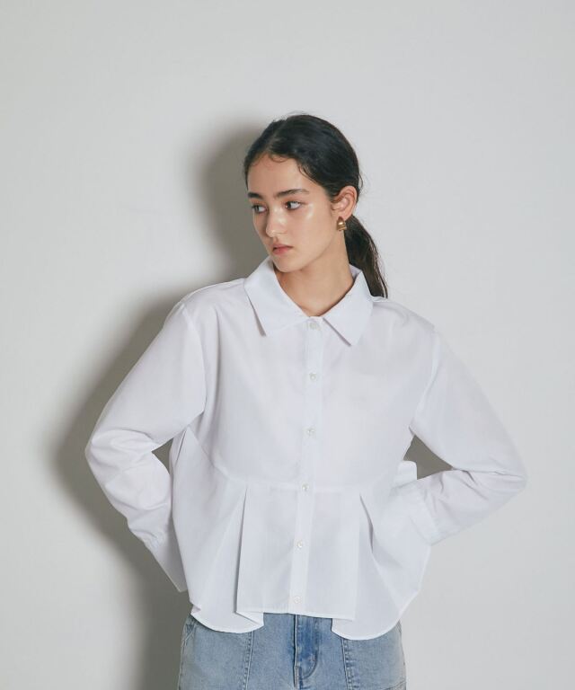 ARVELLIA】TUCKED FLARE BLOUSE