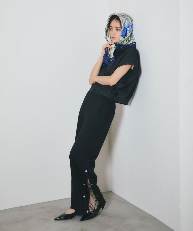 ARVELLIA】TUCKED SHORT VEST