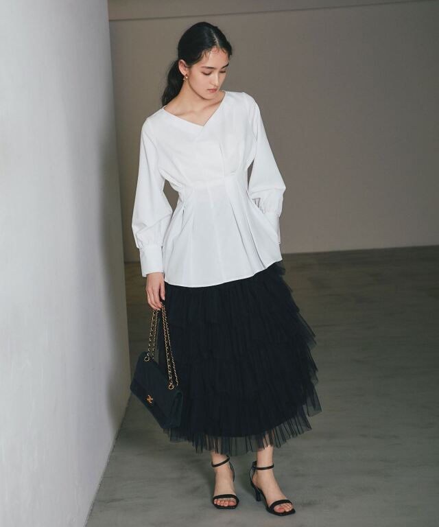 ARVELLIA】FLARE HEM PLEATED SHIRT