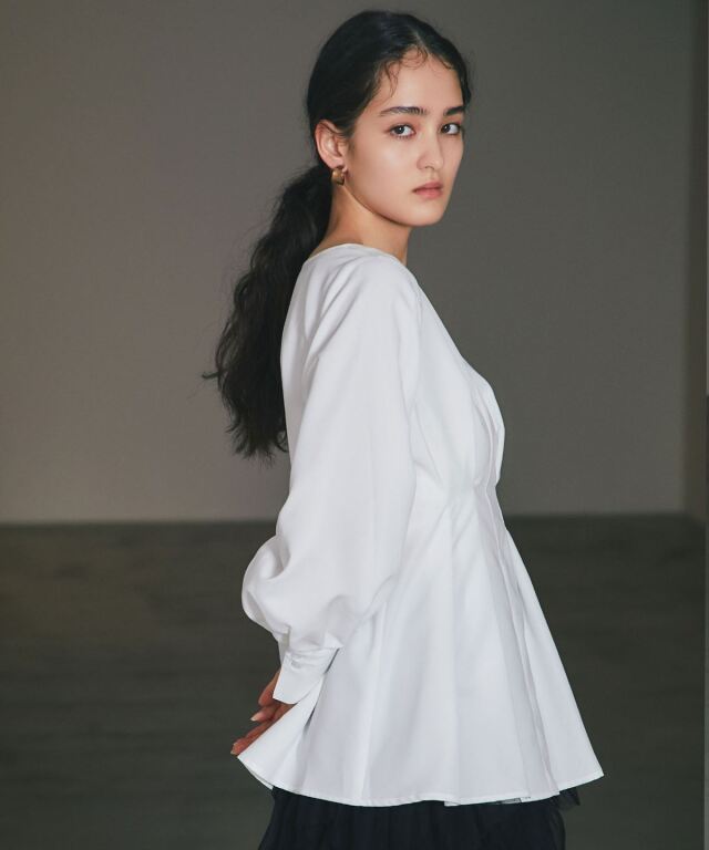 ARVELLIA】FLARE HEM PLEATED SHIRT