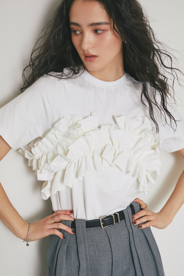 ケーブルニット