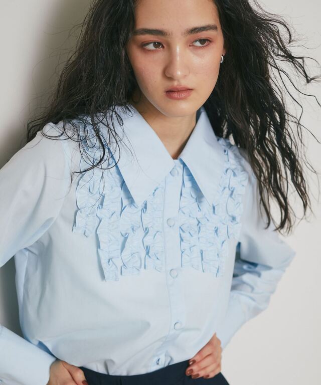 ARVELLIA】FRILL PANEL BLOUSE