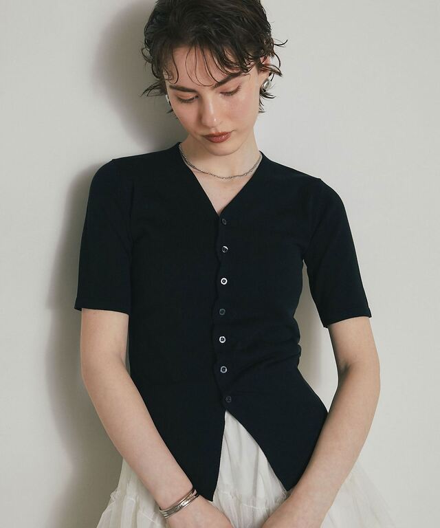 ARVELLIA】RUVHED KNIT TOP