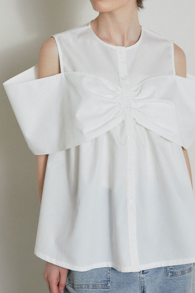 ケーブルニット