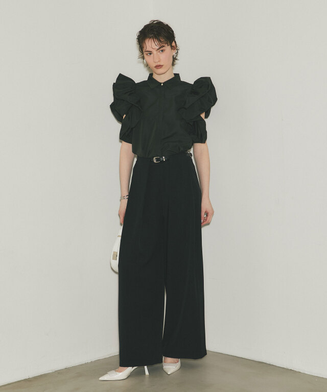 ARVELLIA】AIRY RUFFLE BLOUSE