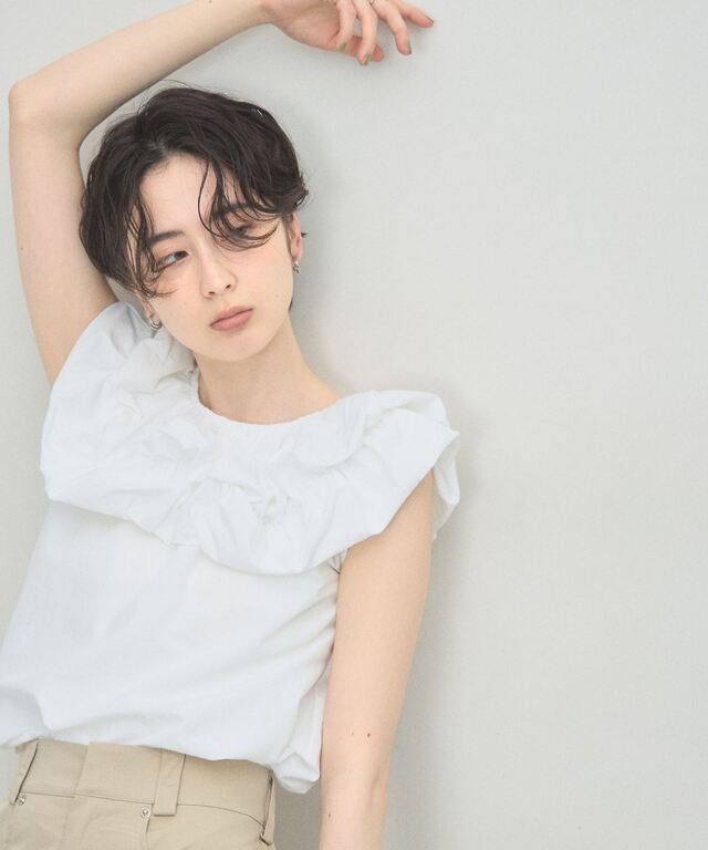 Lifestyle  Collection Loxley ベースL ARVELLIA】CLOUD RUFFLE BLOUSE