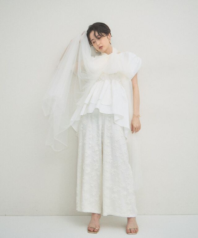 ARVELLIA】FLORAL EMBROIDERY PANTS