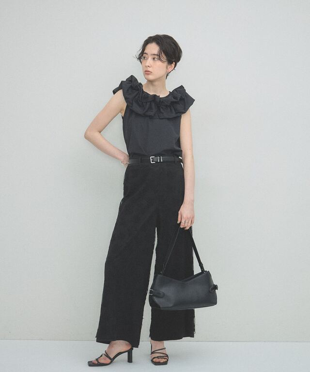 ARVELLIA】FLORAL EMBROIDERY PANTS