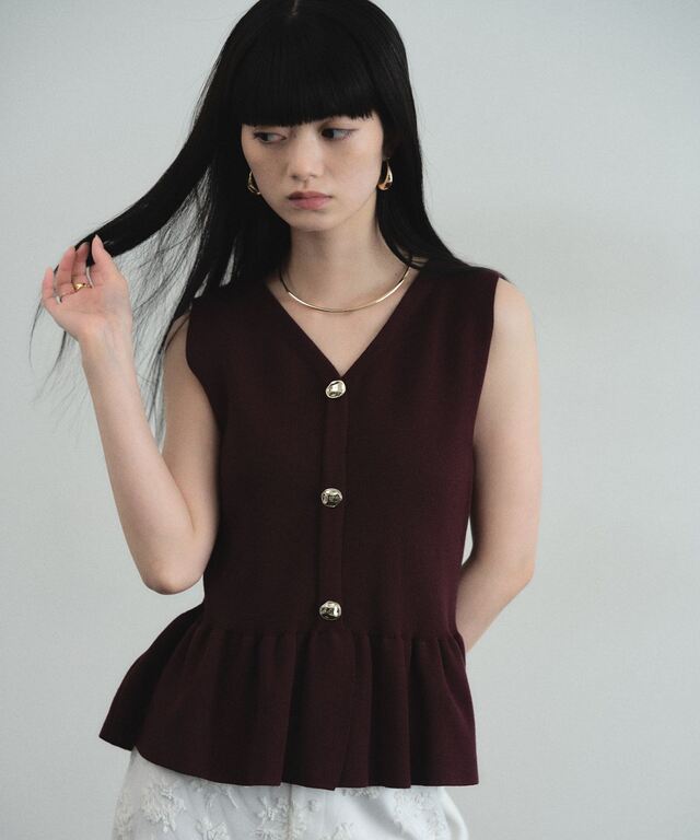 ARVELLIA】LUXE BUTTON PEPLUM KNIT