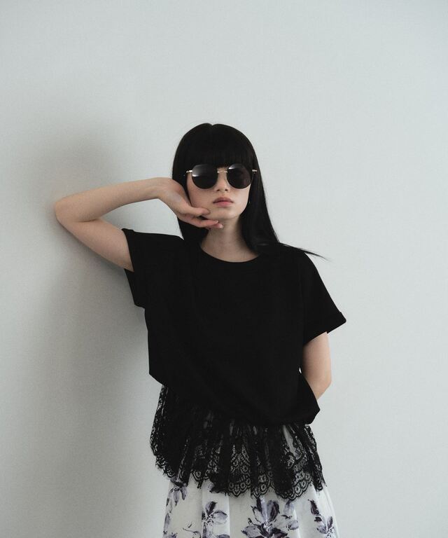 ARVELLIA】LACE HEM RELAX TOP