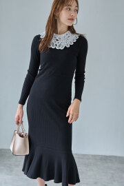 【成瀬愛里さん着用】モチーフレース衿ニットソーワンピース※一部店舗のみ入荷