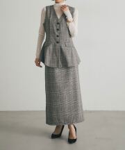 【FINAL SALE】ペプラムジレ×タイトSKセットアップ＊SALE品につき返品/交換/注文確定後の変更キャンセル不可＊