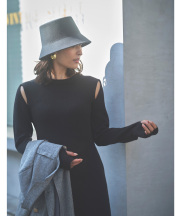 9月25日オフィシャルサイト限定少量再販！【Ayaさん着用】カットアウトニットワンピース