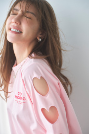 【美香さんコラボ】ハート刺繍ロゴプリントTシャツ