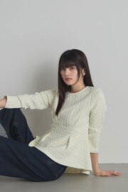 【AW SALE】ケーブルジャガードペプラムカットソー＊SALE品につき返品/交換/注文確定後の変更キャンセル不可＊
