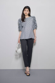 美脚スティックテーパードパンツ