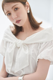 【SPRING SALE】【美香さん着用】リボンオフショルブラウス＊SALE品につき返品/交換/注文確定後の変更キャンセル不可＊